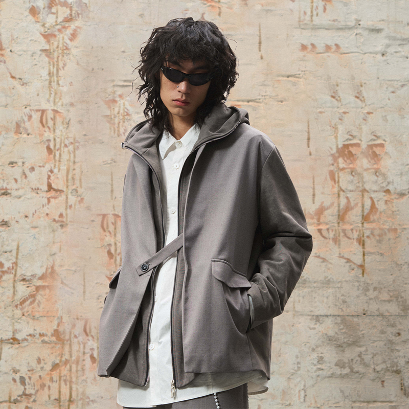 RELABEL 24SS ‘Conductor’ Deconstructed Patchwork Contour Sweatshirt Blazer