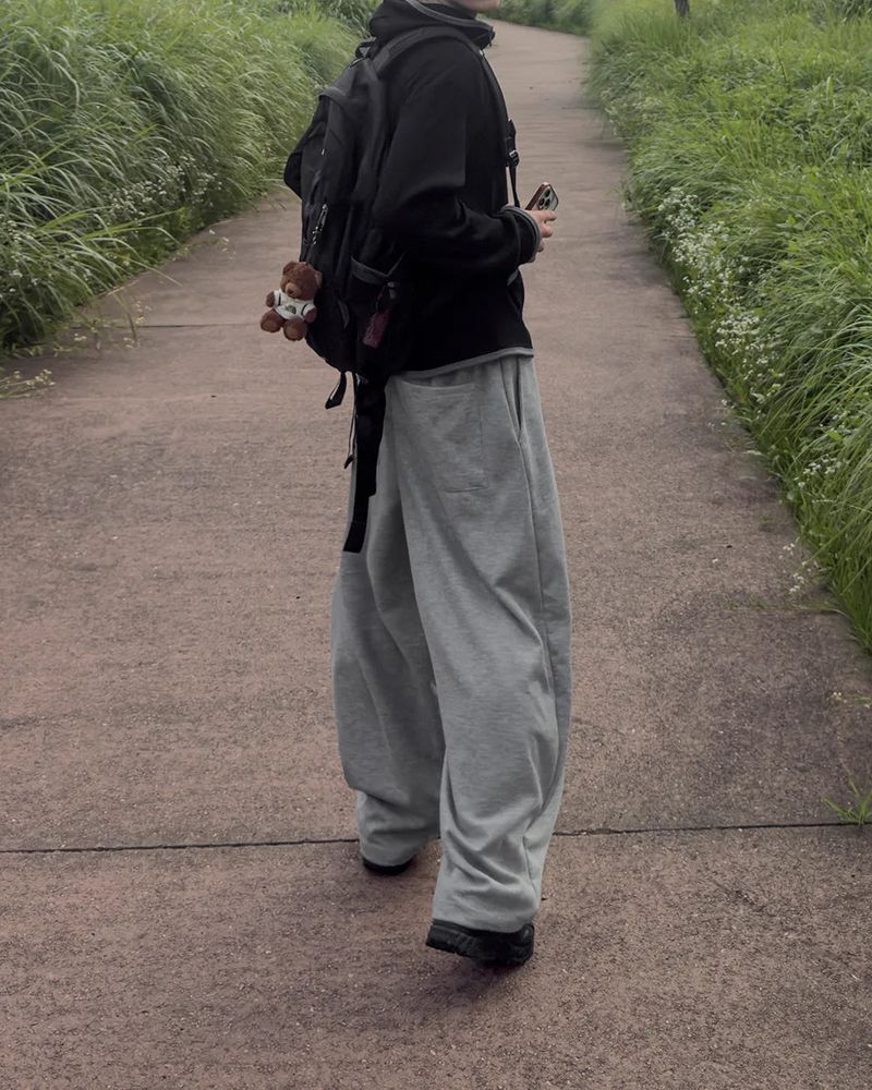 Nuve Art Graphic Wide Sweatpants