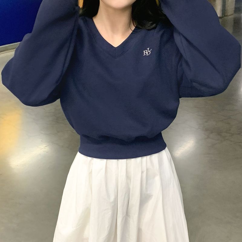 [Bellide made] Pastel V-neck cropped sweatshirt