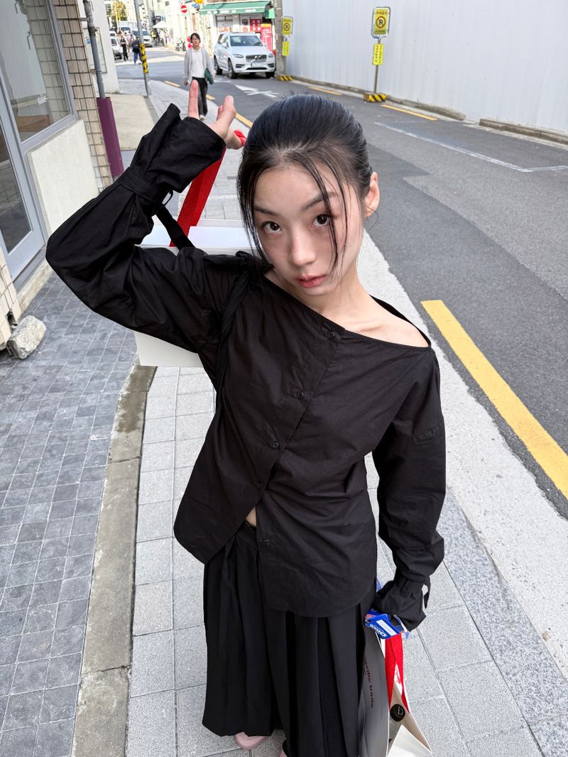 WOOHWA(ウファ)の「 BOATNECK BELT BLOUSE(Tops)」