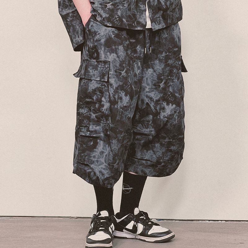 tiedye capri cargo shorts_black