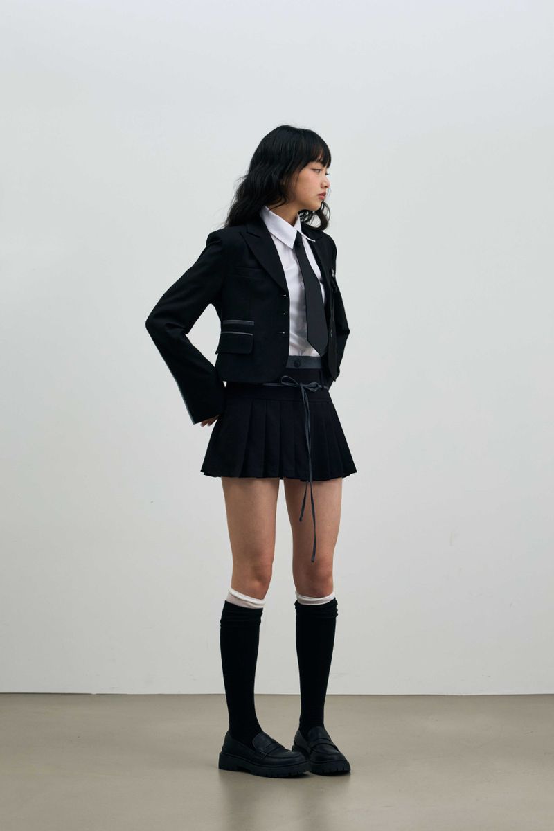 SCARLET PLEATS SKIRT PANTS / BLACK