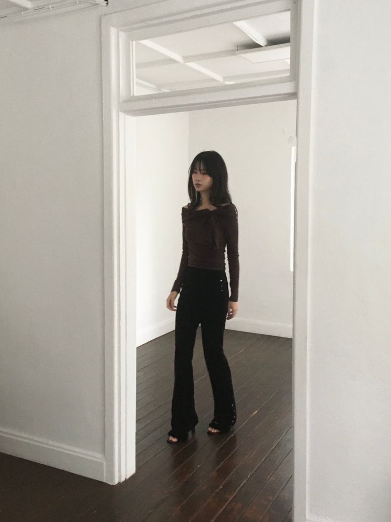 ロージーオフショルダーティー