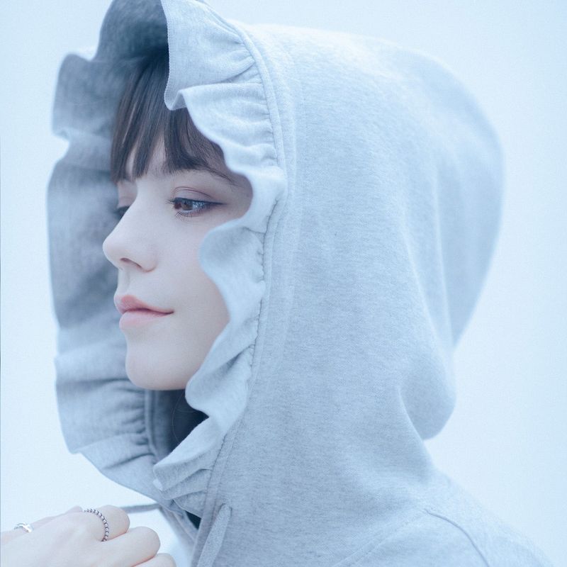 0 7 bunny ruffle hood - GREY