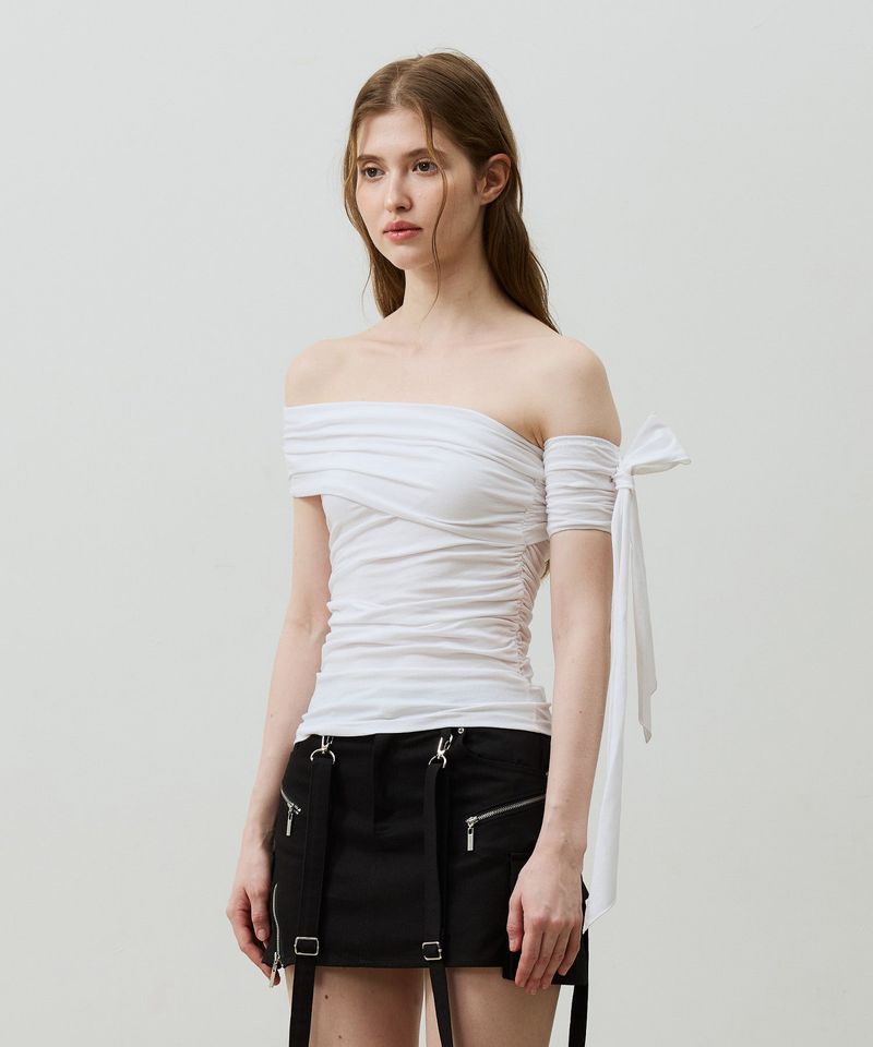 RIA ONE-SHOULDER SHIRRING TOP / WHITE
