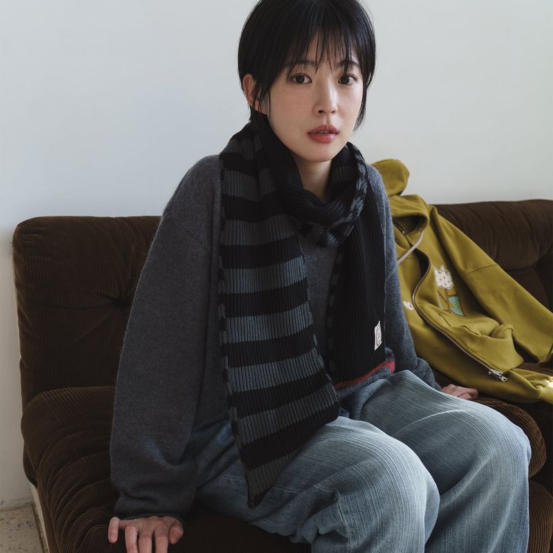 Striped knit muffler / Black charcoal