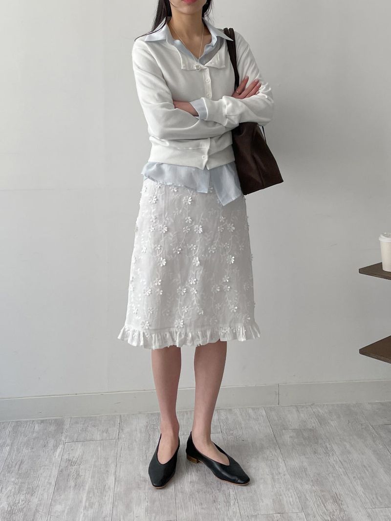 INCHANT ME（インチャントミー）の「Popcorn Flower Frill Midi Skirt（Skirts）」