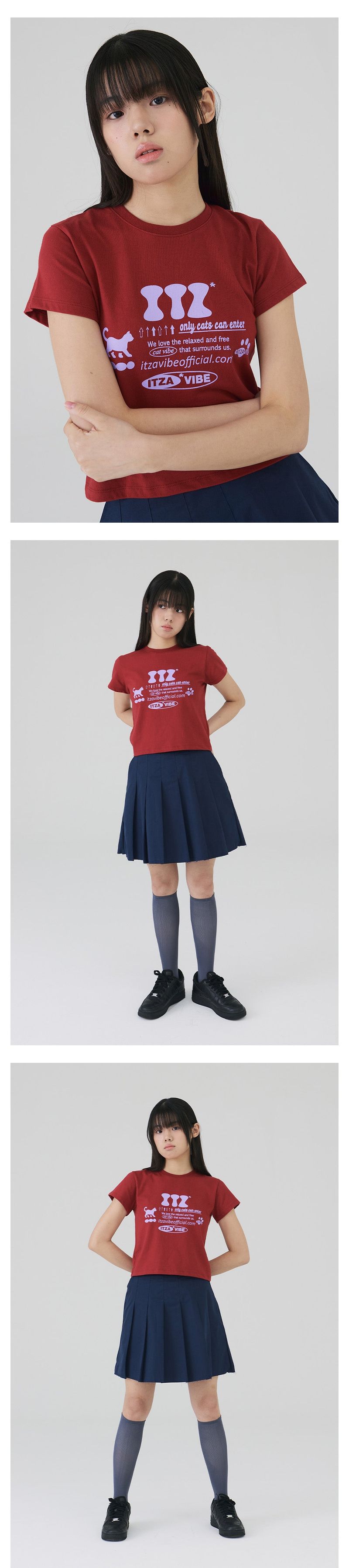 PLEATS NAVY SKIRT