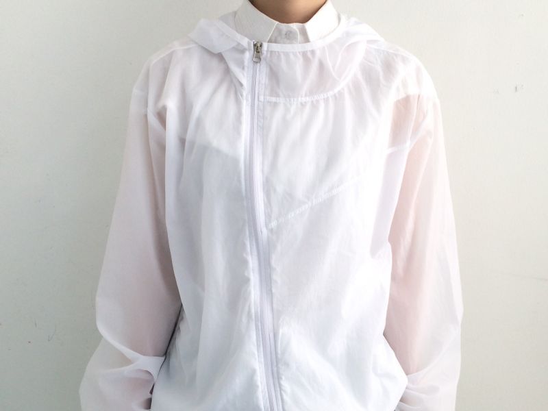Light touch cropped hooded jacket