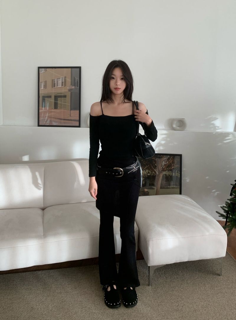 Lia Inner-Cap Off Shoulder Strap Top