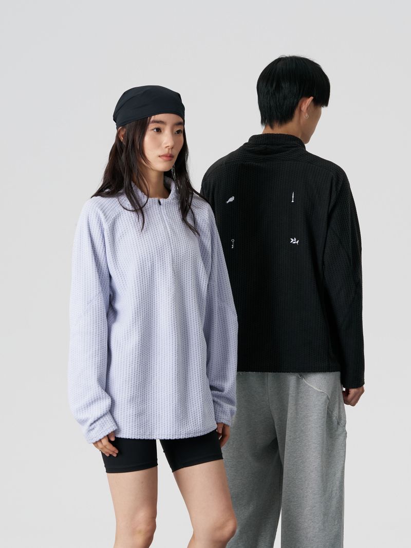 FMACM Diamond-Pattern Fleece-Lined Half-Zip Long-Sleeved T-Shirt