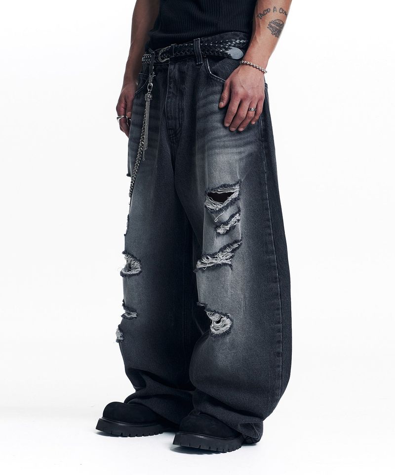 Distressed Curved Denim Pants - Black