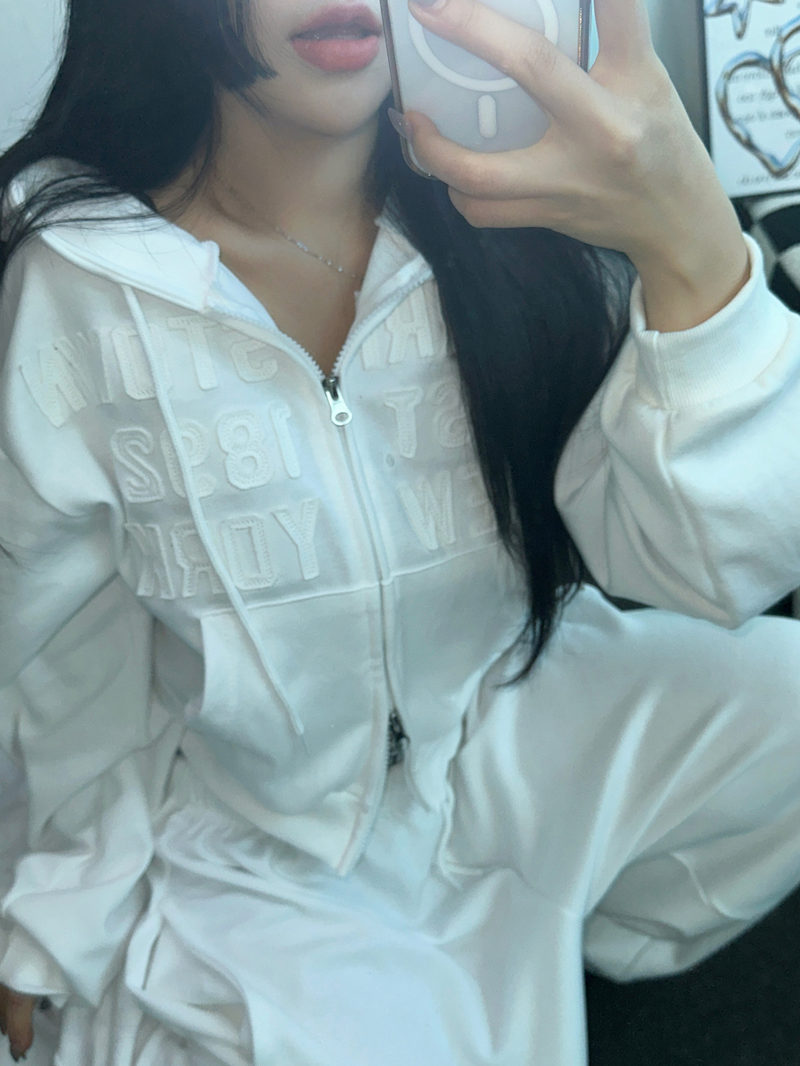ストリートパッチフーディージップアップ🤎🤍🖤3COLOR