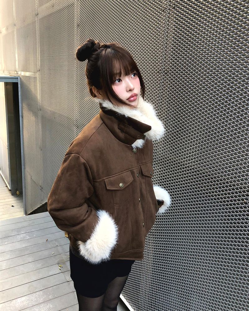 Dyuni Suede Quilted Buckle High-Neck Faux Fur Jacket