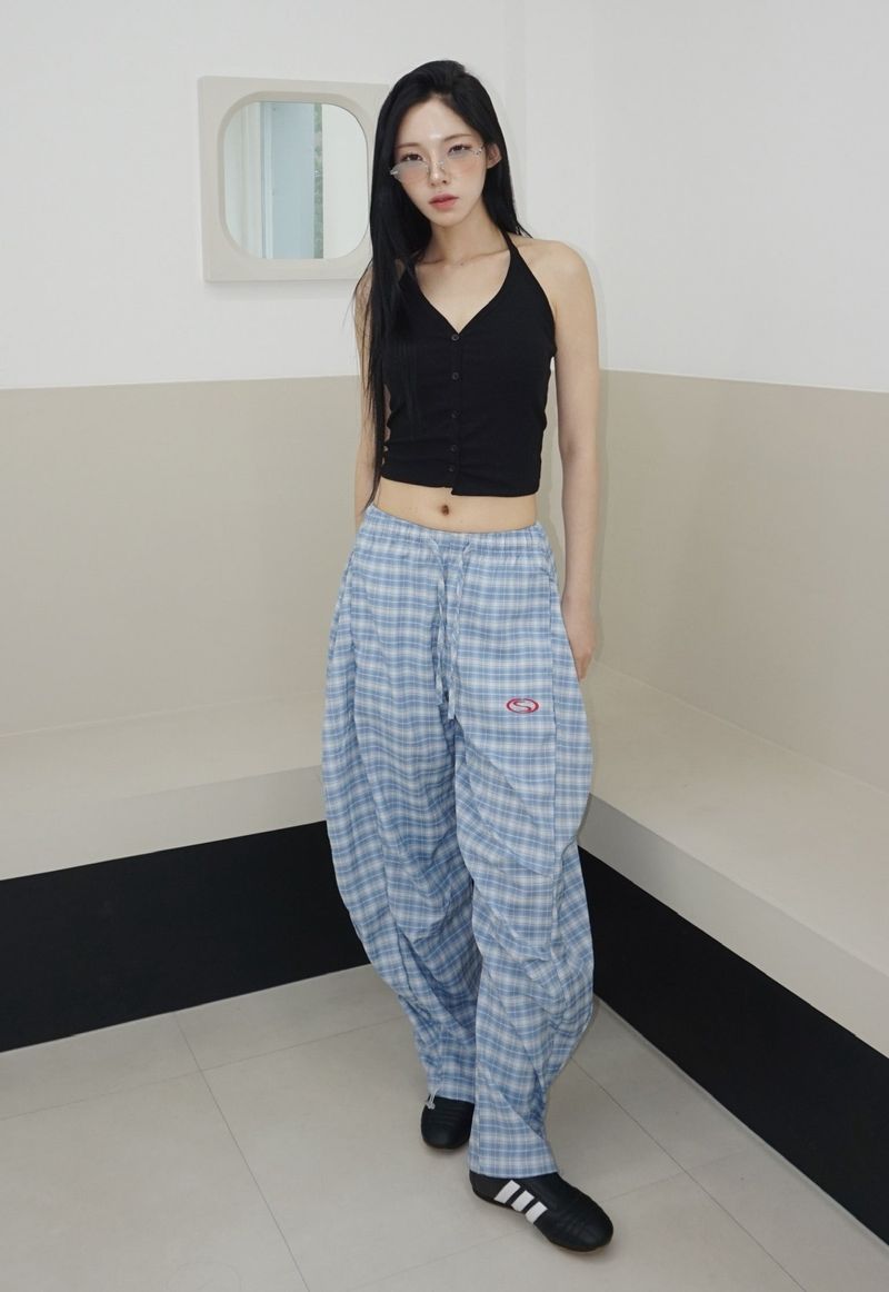 Blue checkered banding wide pants