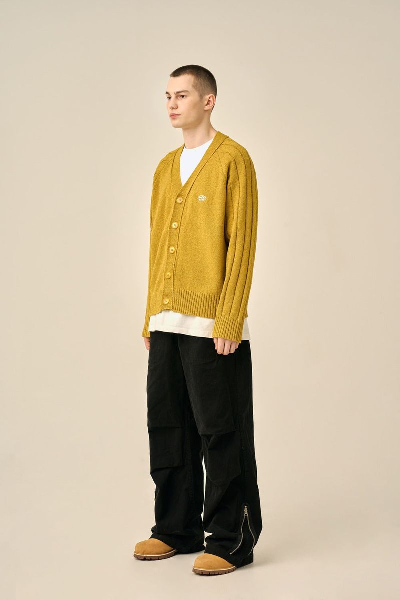 RAGLAN PATTERN BOOKLE CARDIGAN - OLIVE