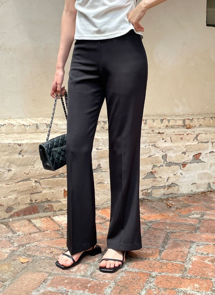 iam mari（アイアム マリ）の「Nive Drycool Banding Span Bootcut Slacks（Pants）」