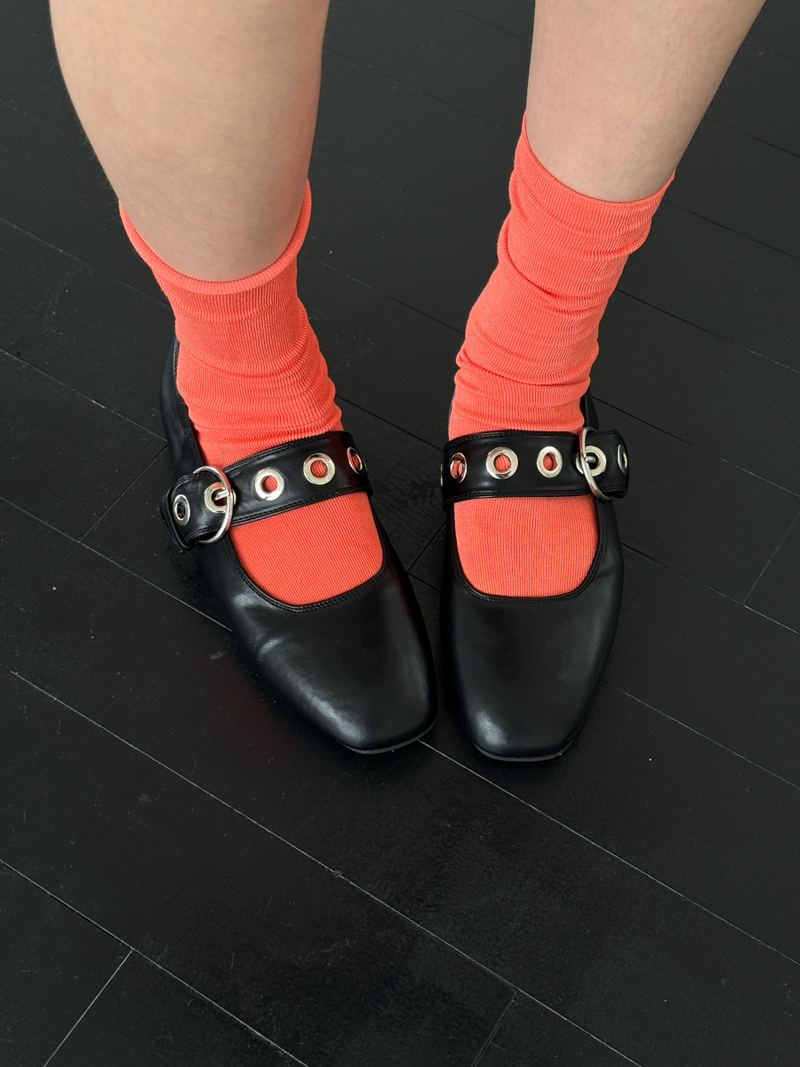 eyelet mary jane shoes