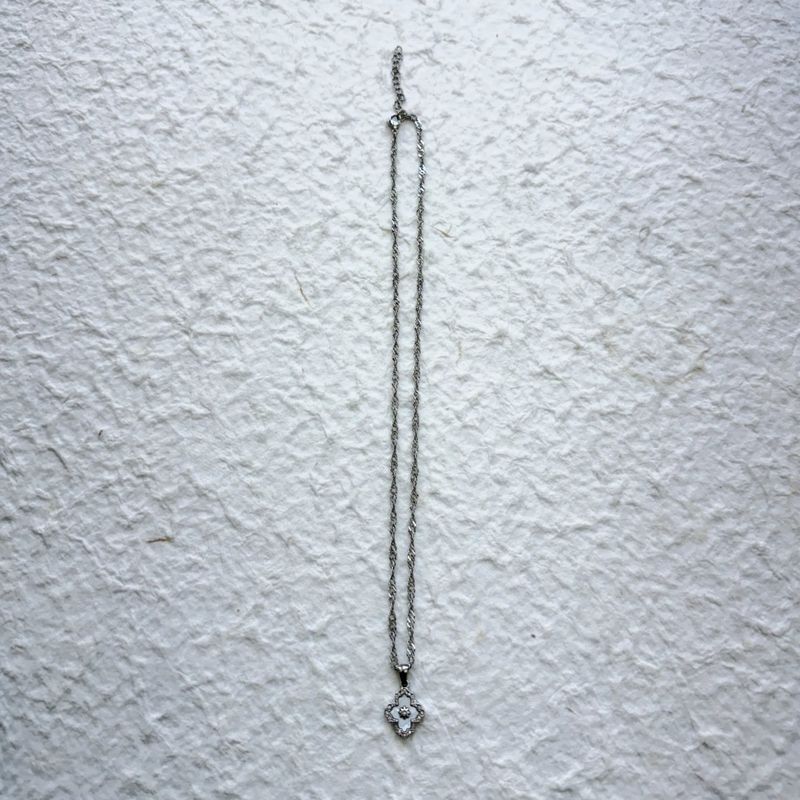 Ivory Bloom Necklace