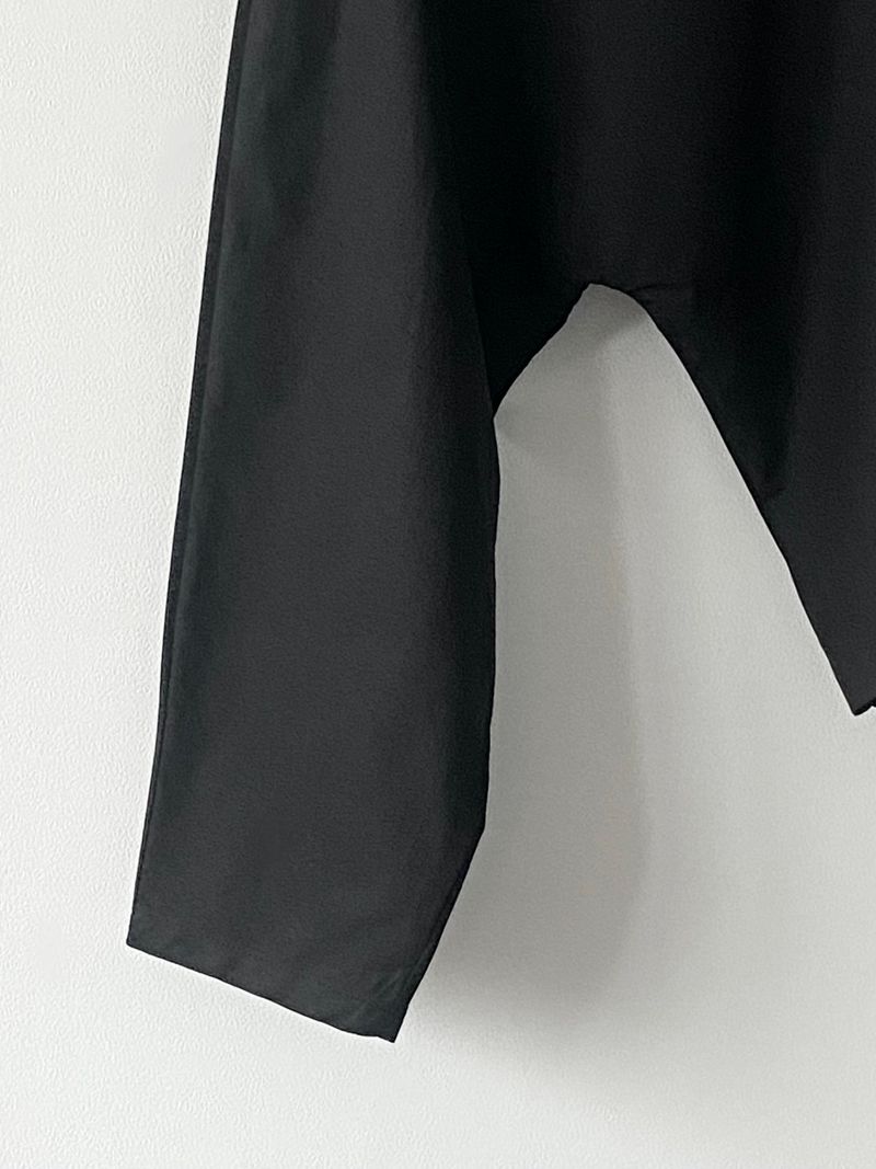 Feminine v-neck shirt