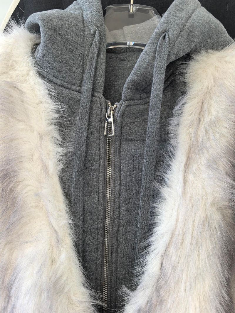 White Foxy Unique Cropped Fur Jacket