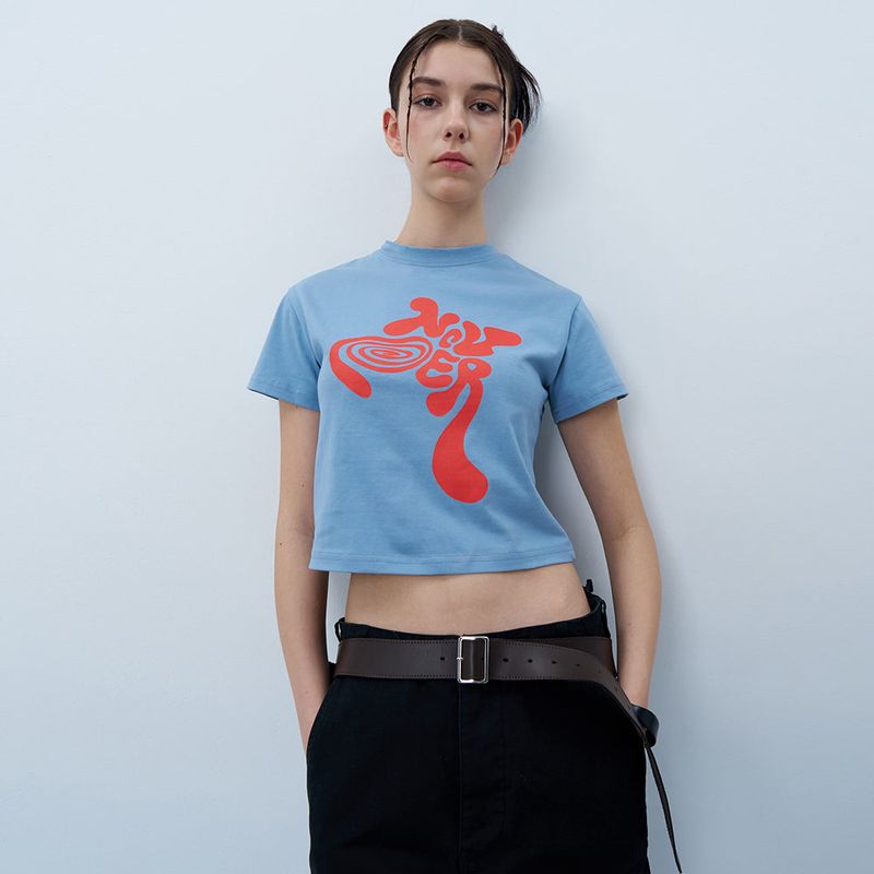 NCOVER(エンカバー)の「TWISTED LOGO CROP TSHIRT-BLUE(Tops)」