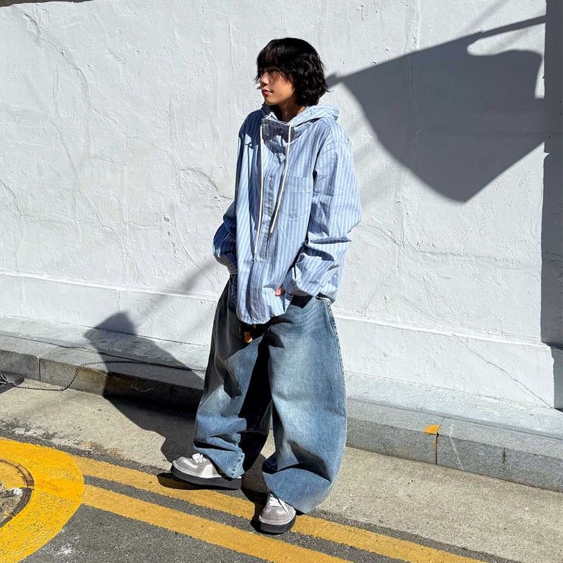 HundoP(ハンドピー)の「Oversized Vintage Hooded Stripe Shirt(Tops)」