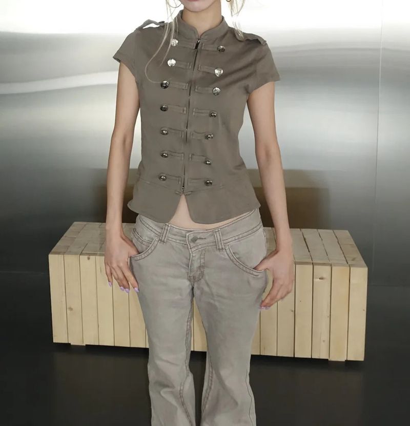 Napoleon Short Zip-Up