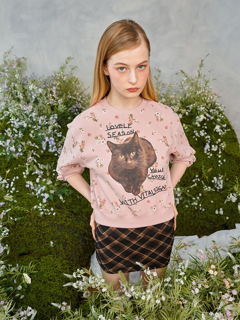 Flower Cat Lettering Sweatshirt (Pink)