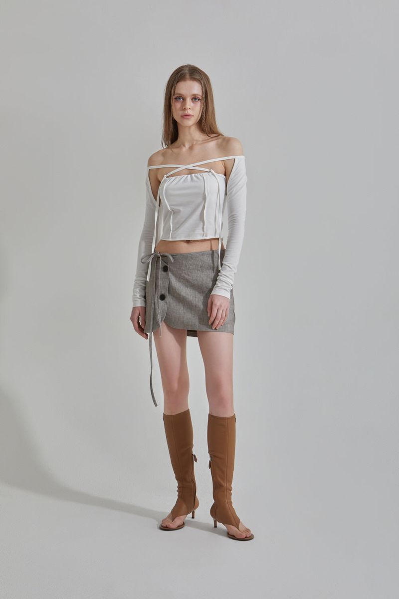 OUT SQUARE T-SHIRT
