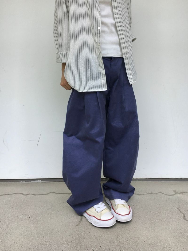 DISCERNMENT（ディサーンメント）の「ベイカー ツーピンタック ピーチコットンパンツ 2C（パンツ）」