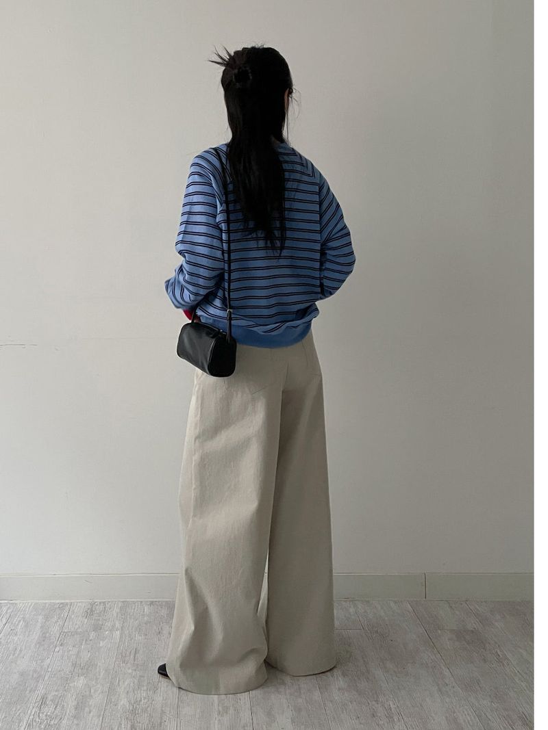 Stripe Raglan Loose Fit Sweatshirt