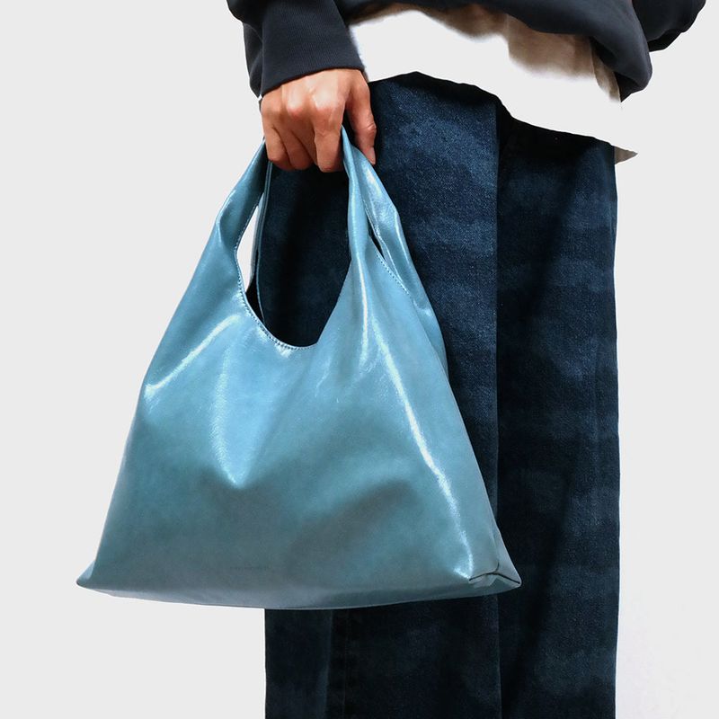 meetmetmeet（ミートメットミート）の「peak blue（Bags）」