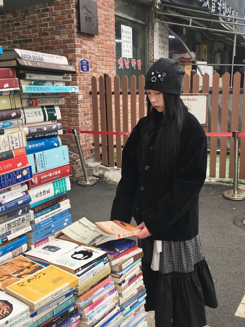 Moi Button Mix Beanie (2c)
