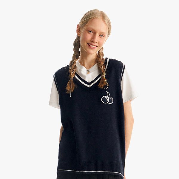 KIRSH（キルシー）の「MIDDLE CHERRY V-NECK KNIT VEST [NAVY]（Tops）」