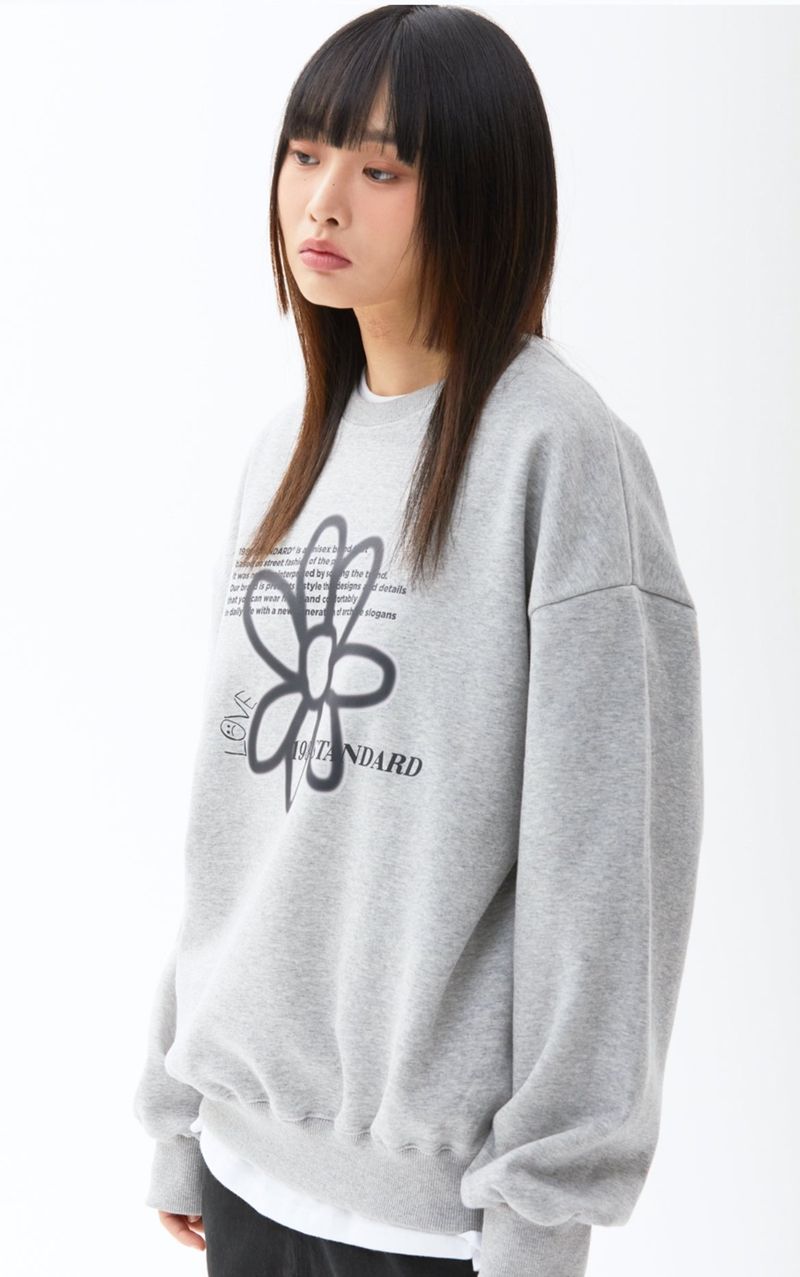 BW FLOWER Sweatshirt (STMSTD-0034)