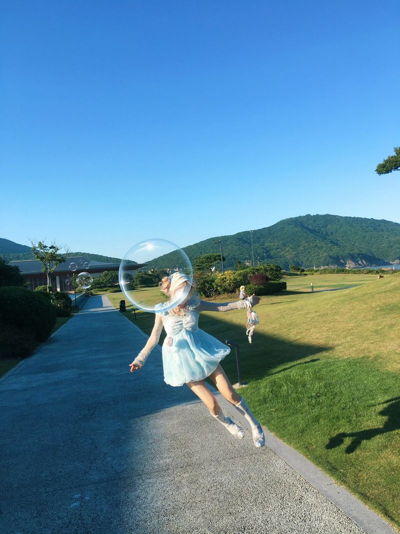 Rose Island Jellyfish Series Moonlight Girl Patchwork Lace Mesh Dress with Built-in Puffy Skirt