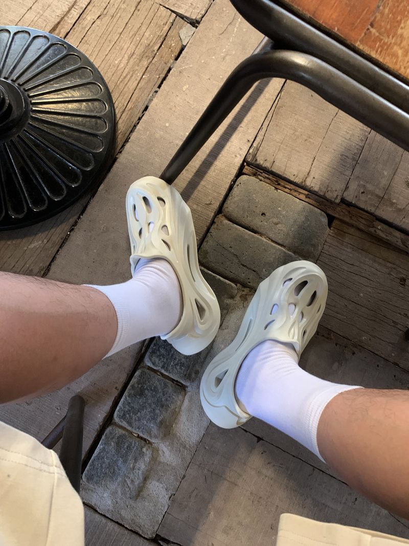 LOOKPLE（ルックプル）の「Look Kuiper Air Light Foam Cushion Slip-On（Shoes）」