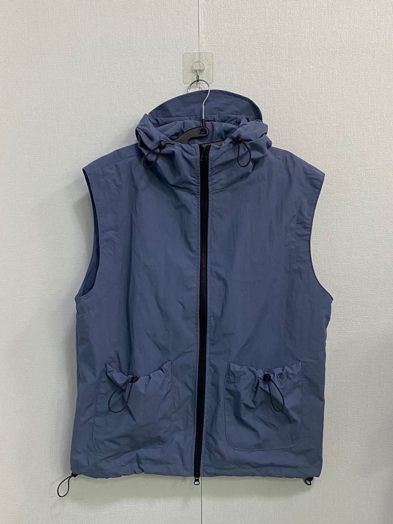 Nylon Pocket Hooded Vest 3C