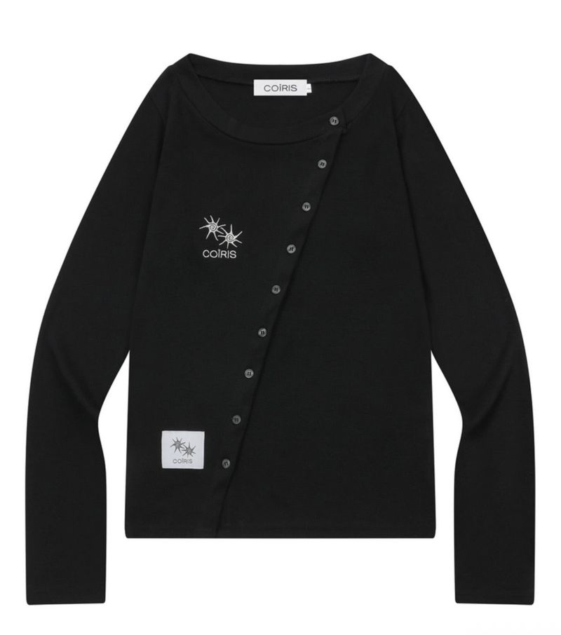 COIRIS（コイリス）の「NEUR R-NECK SLANTED BUTTON CARDIGAN（Tops）」
