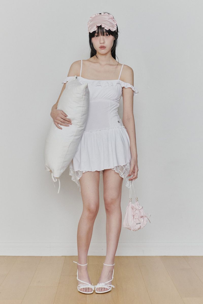PETAL RUFFLE DRESS white