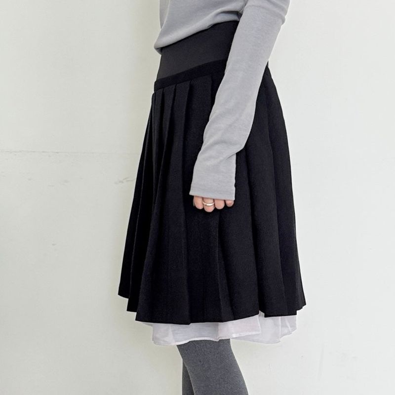 Layered Pleats Skirt