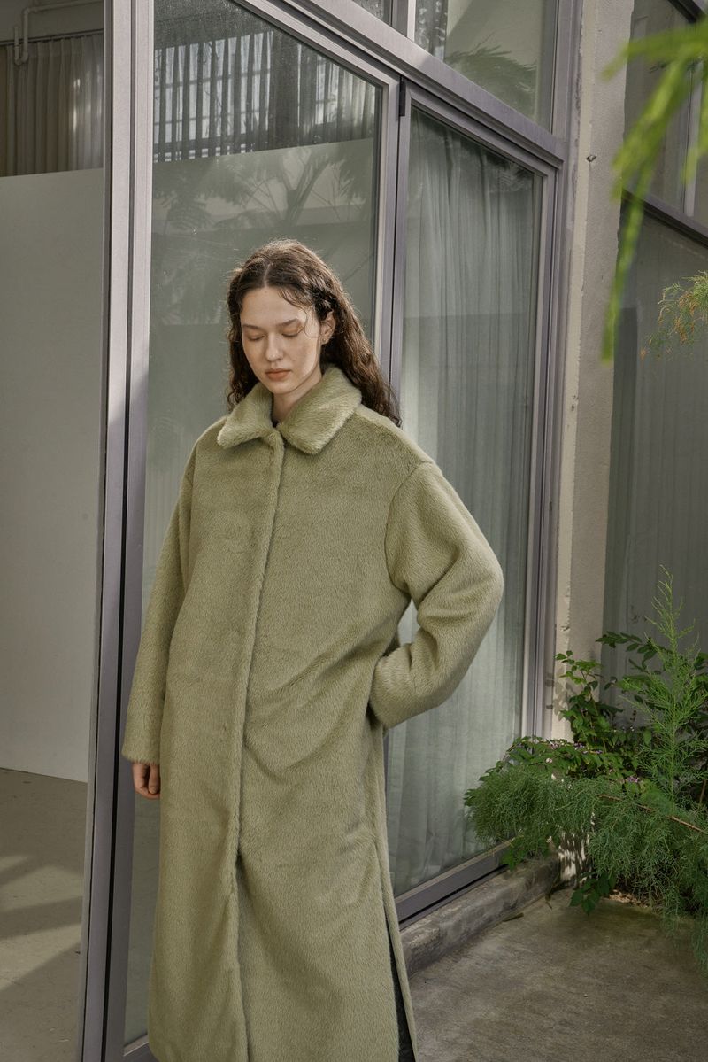FAKE FUR LONG COAT_GREEN TEA