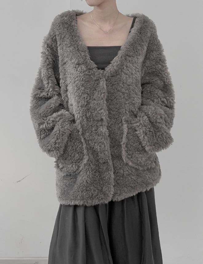 Blanket Pocket V-Neck Fur Cardigan
