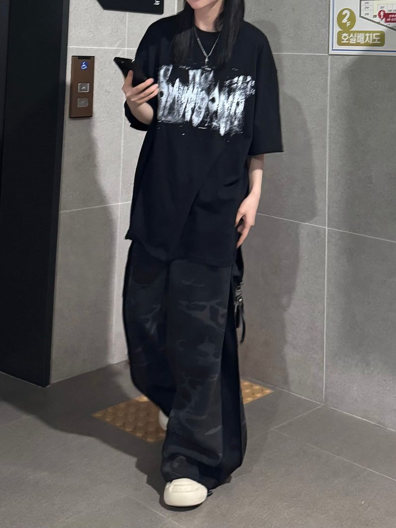 camo carpenter sweatpants