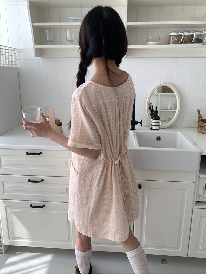 SOFT FLOWER BUTTON DRESS (2C)
