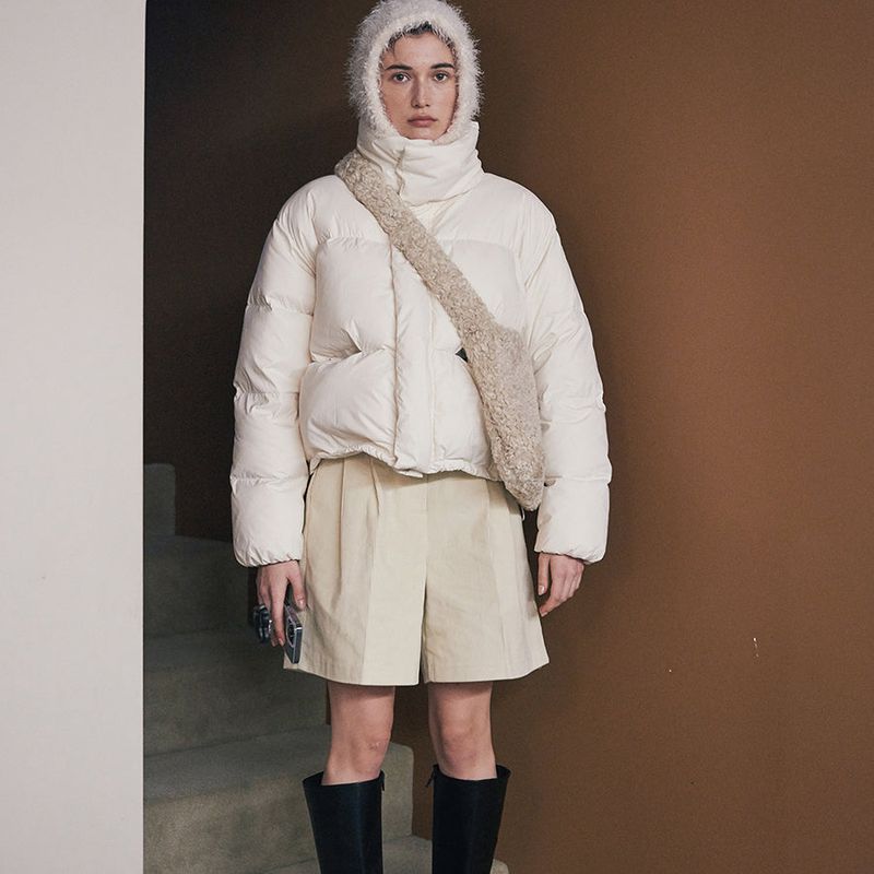 Third Movementの「Eco Fur Crossbag (Ivory)（Bags）」