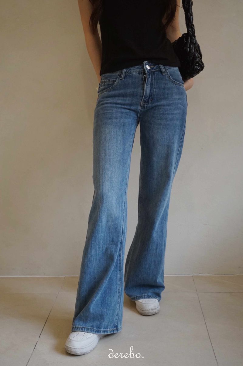 low semi-long denim pants