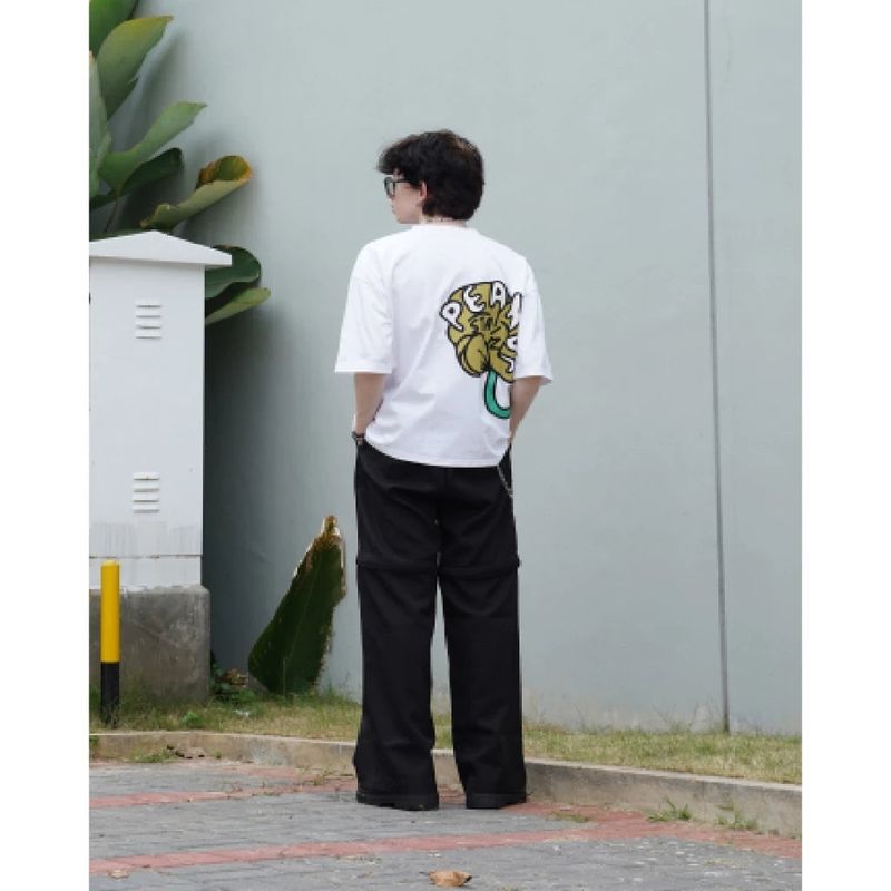 PEANUT STAIN - Flower White Boxy Tshirt