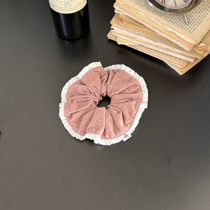 Avivere（アビベール）の「scrunchie corduroy dot_pink（Hair Accessories）」